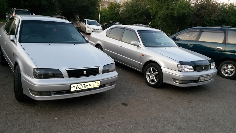 С соседом:) — Toyota Camry (V40)