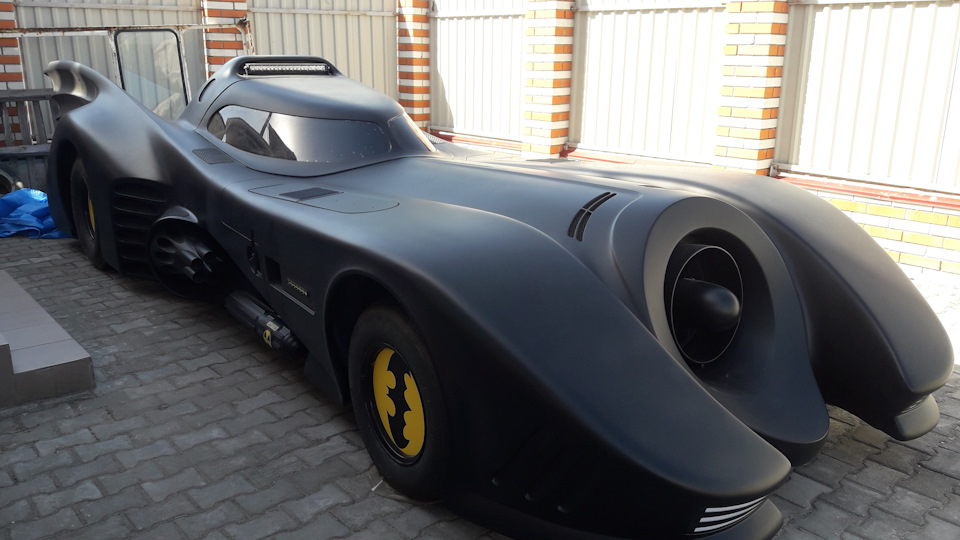 Бэтмобиль Batmobile