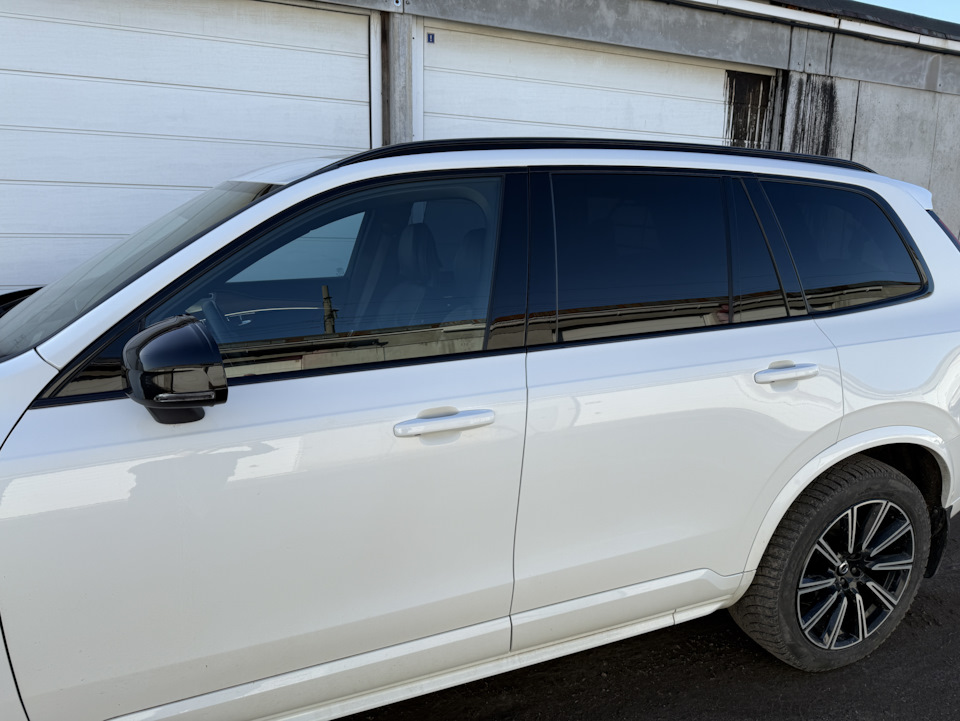 А это уже после. Отличий не видно, а это самое главное. — Volvo XC90 (2G)