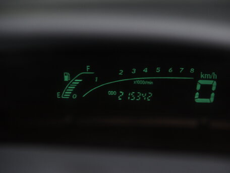 Первый вид…цифровая — Toyota Nadia