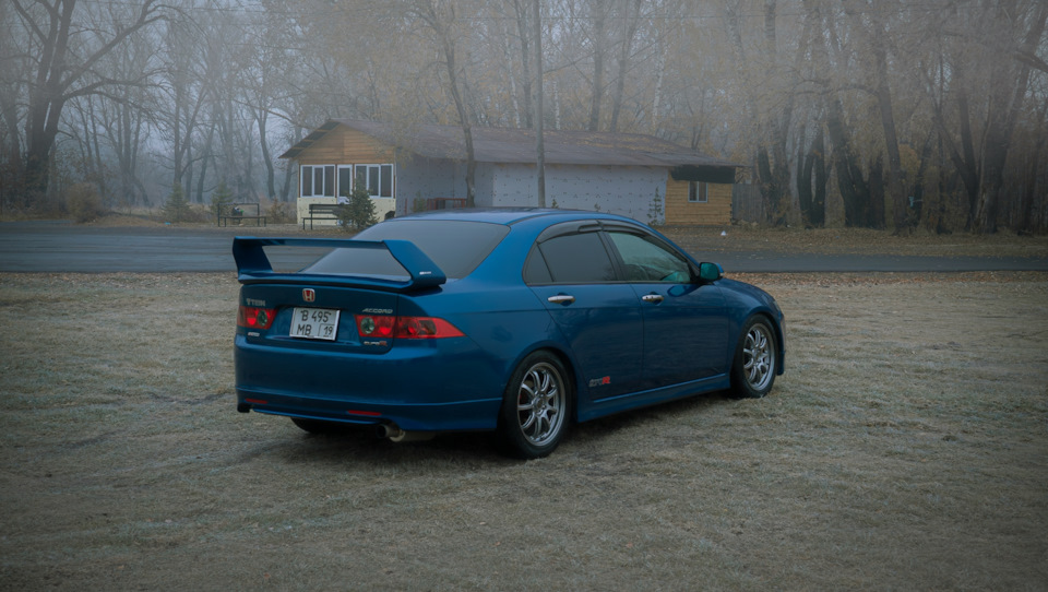 Фото в бортжурнале Honda Accord Euro R (CL7)