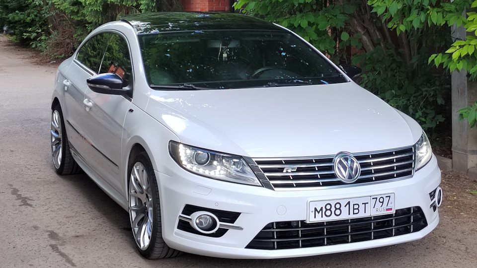 Volkswagen Passat CC R-line