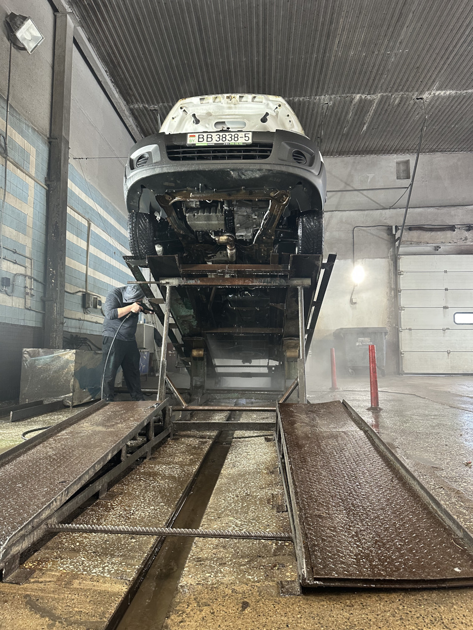 Фото в бортжурнале Peugeot Expert (2G)