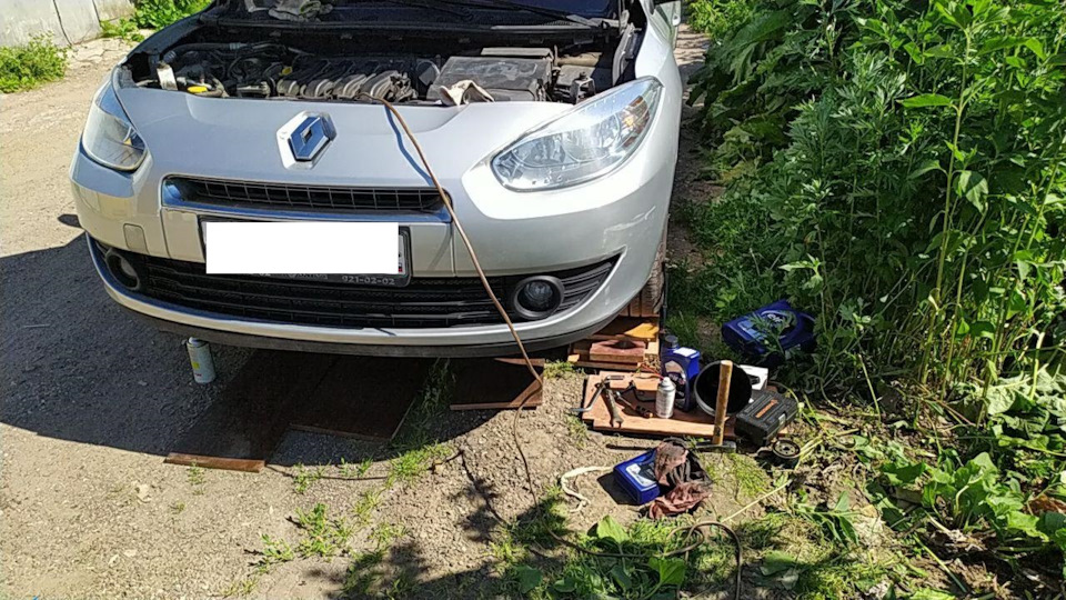 Заземление — Renault Fluence