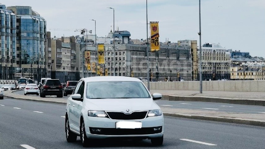Skoda Rapid 1.6, AT