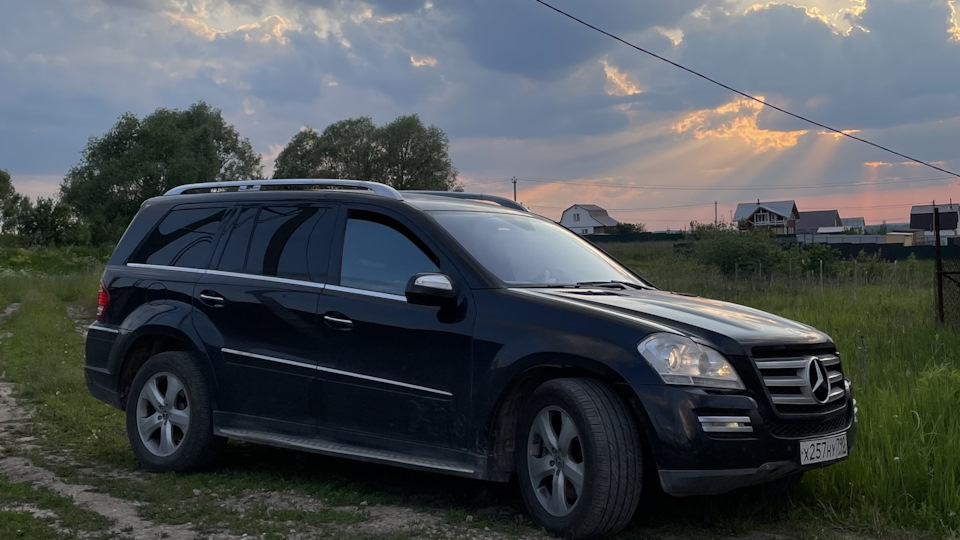 Mercedes-Benz GL-Class BLACK DEVIL