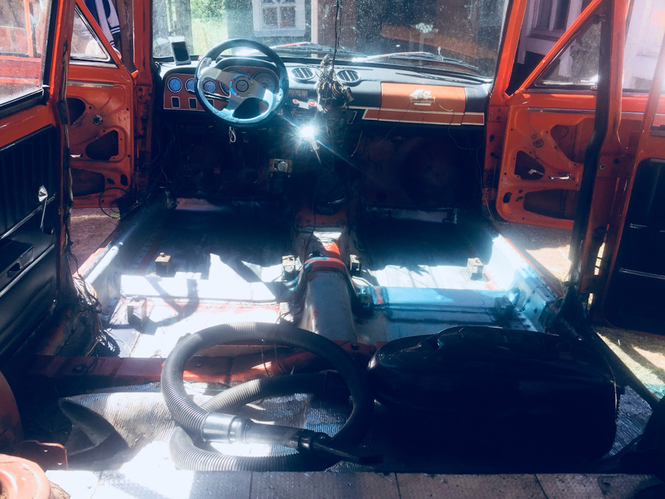 Фото в бортжурнале Lada 21023