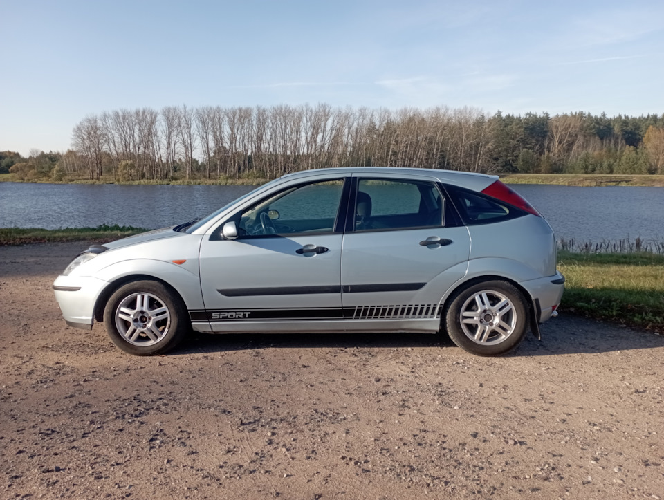 Фото в бортжурнале Ford Focus Hatchback I