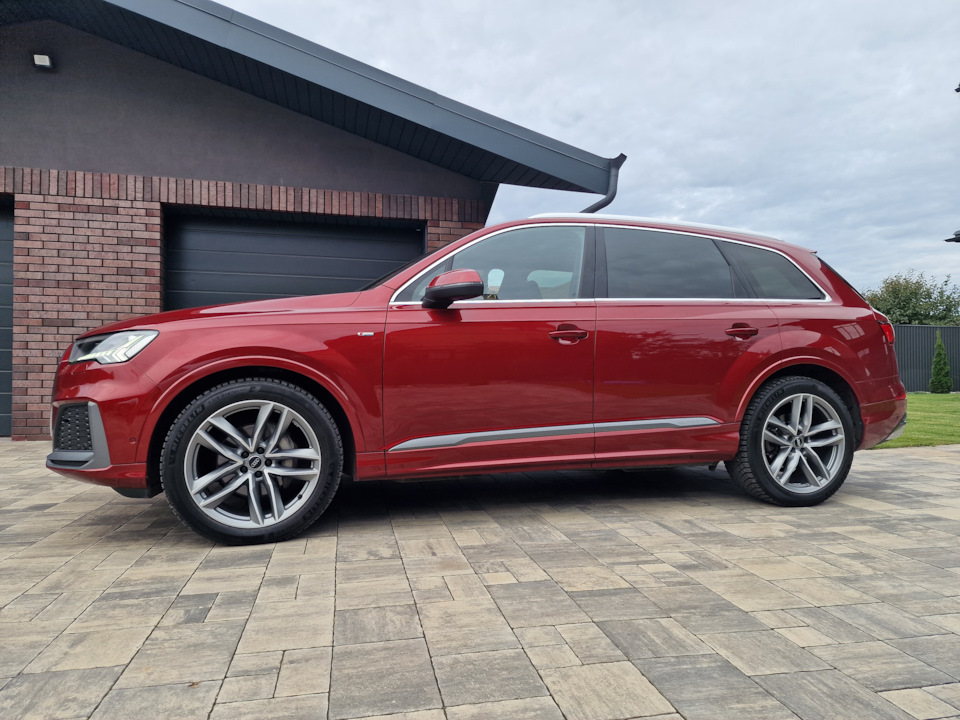 Фото в бортжурнале Audi Q7 (2G)