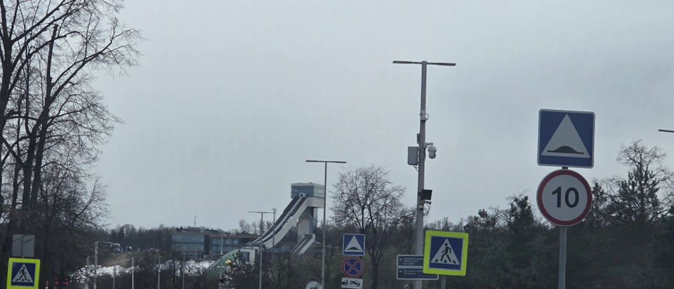 Фото в бортжурнале Geely Monjaro