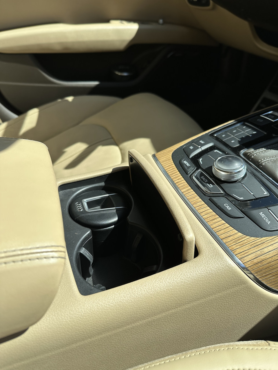 Пепельница — Audi A7 Sportback (1G)