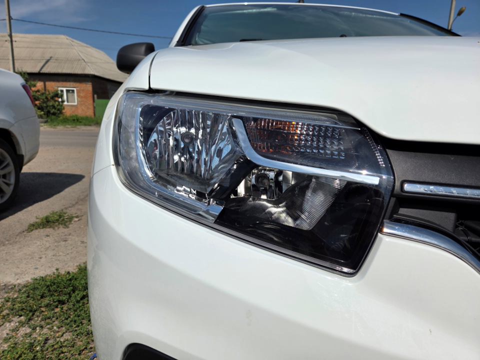 Фото в бортжурнале Renault Logan (2G)