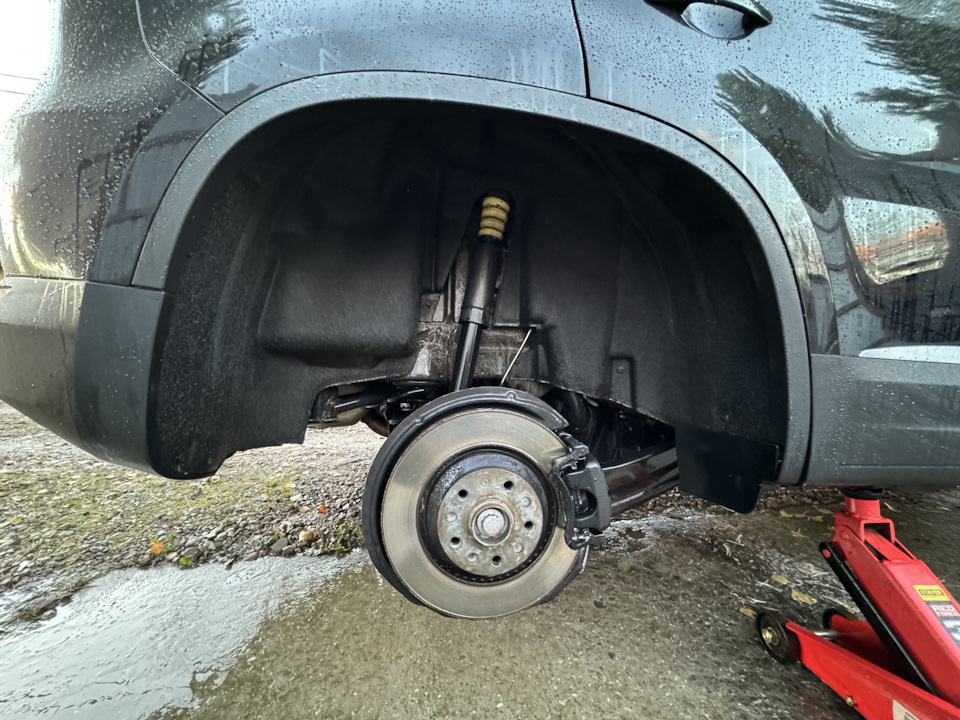Фото в бортжурнале Volkswagen Tiguan (1G)