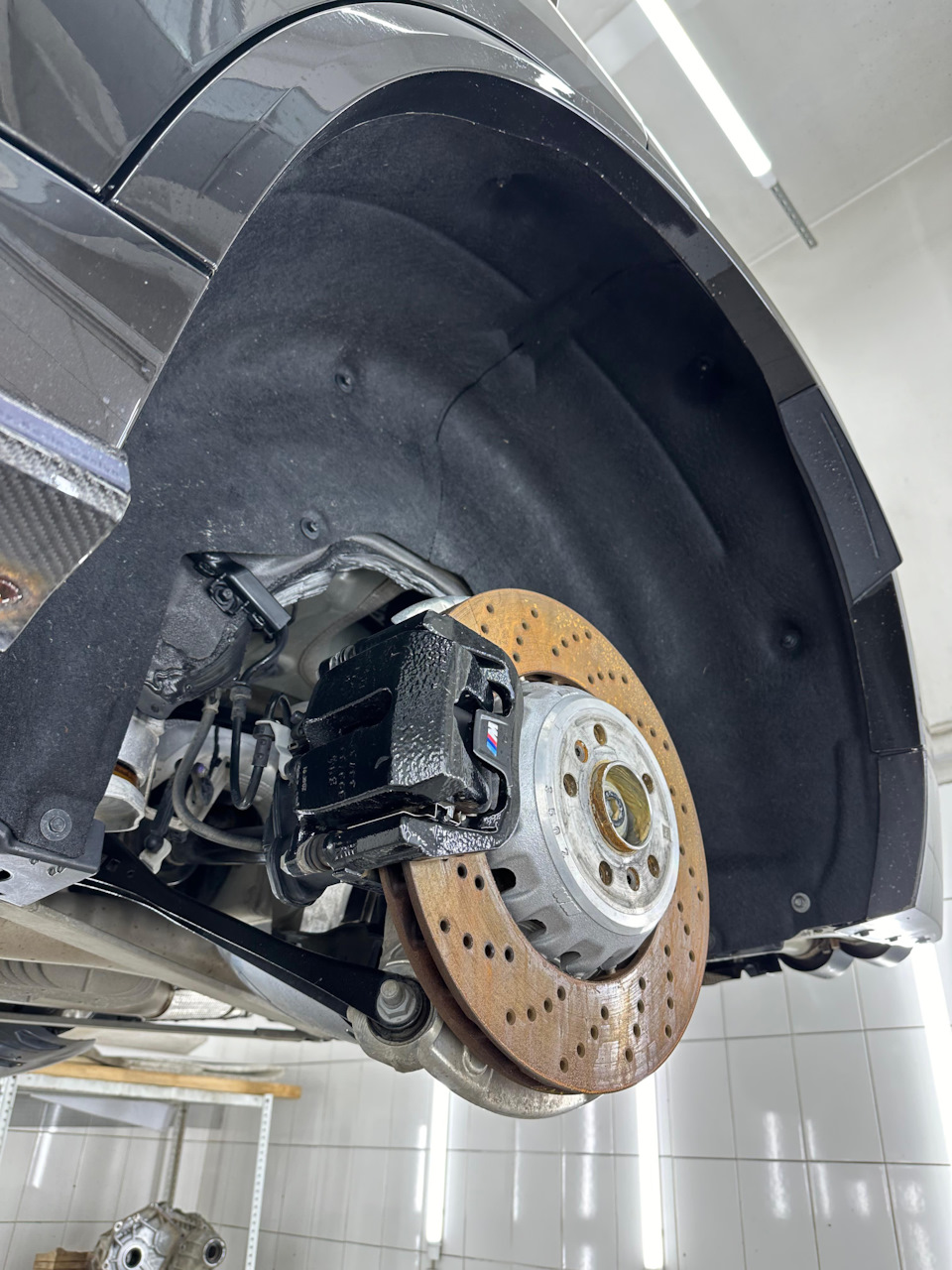 Фото в бортжурнале BMW X5 M (F95)