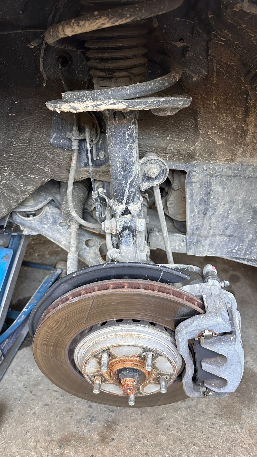 Фото в бортжурнале Lexus NX (1G)