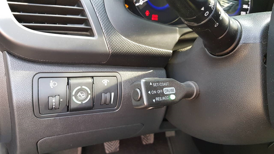 Вид со стороны — Hyundai Accent (4G)