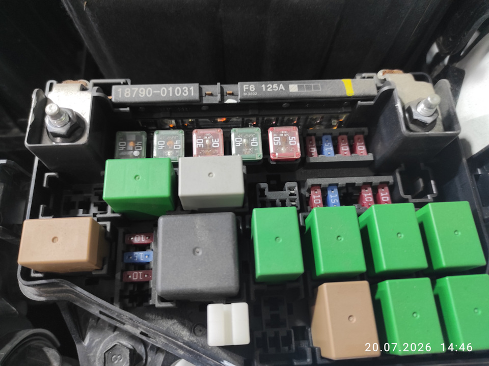 Photo from the logbook Hyundai Solaris (1G). Found on photo: 1879001031