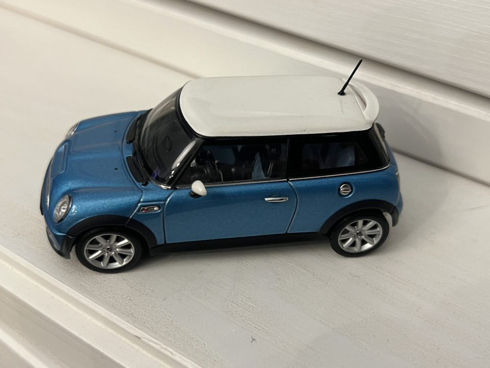 Mini Cooper S AutoArt 1/43 — Сообщество «Масштабные Модели» на DRIVE2