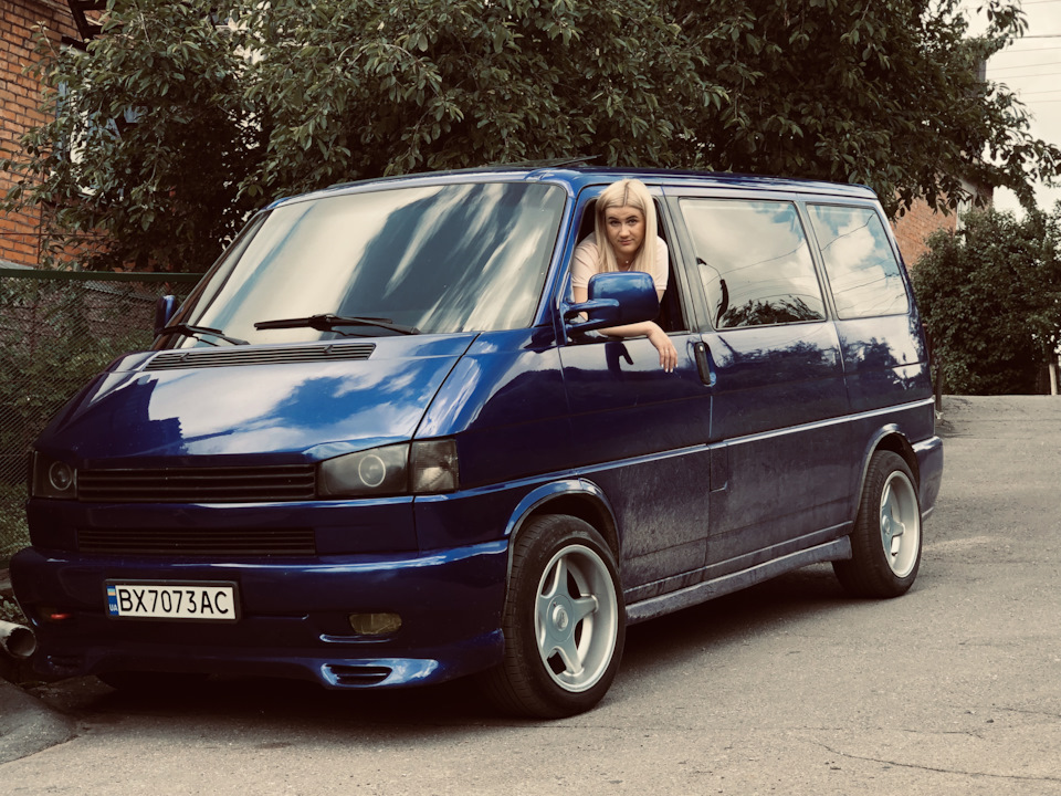 Люблю жену) — Volkswagen Transporter T4