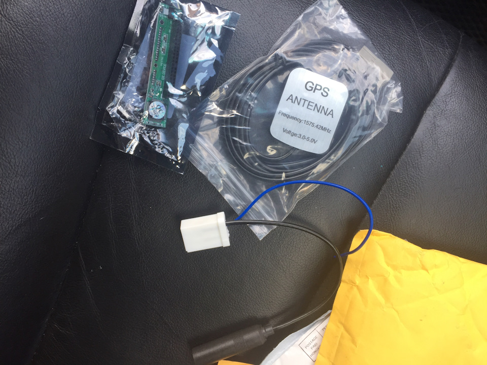Фото в бортжурнале Toyota Camry (XV40). Запчасти на фото: 157542MHZ