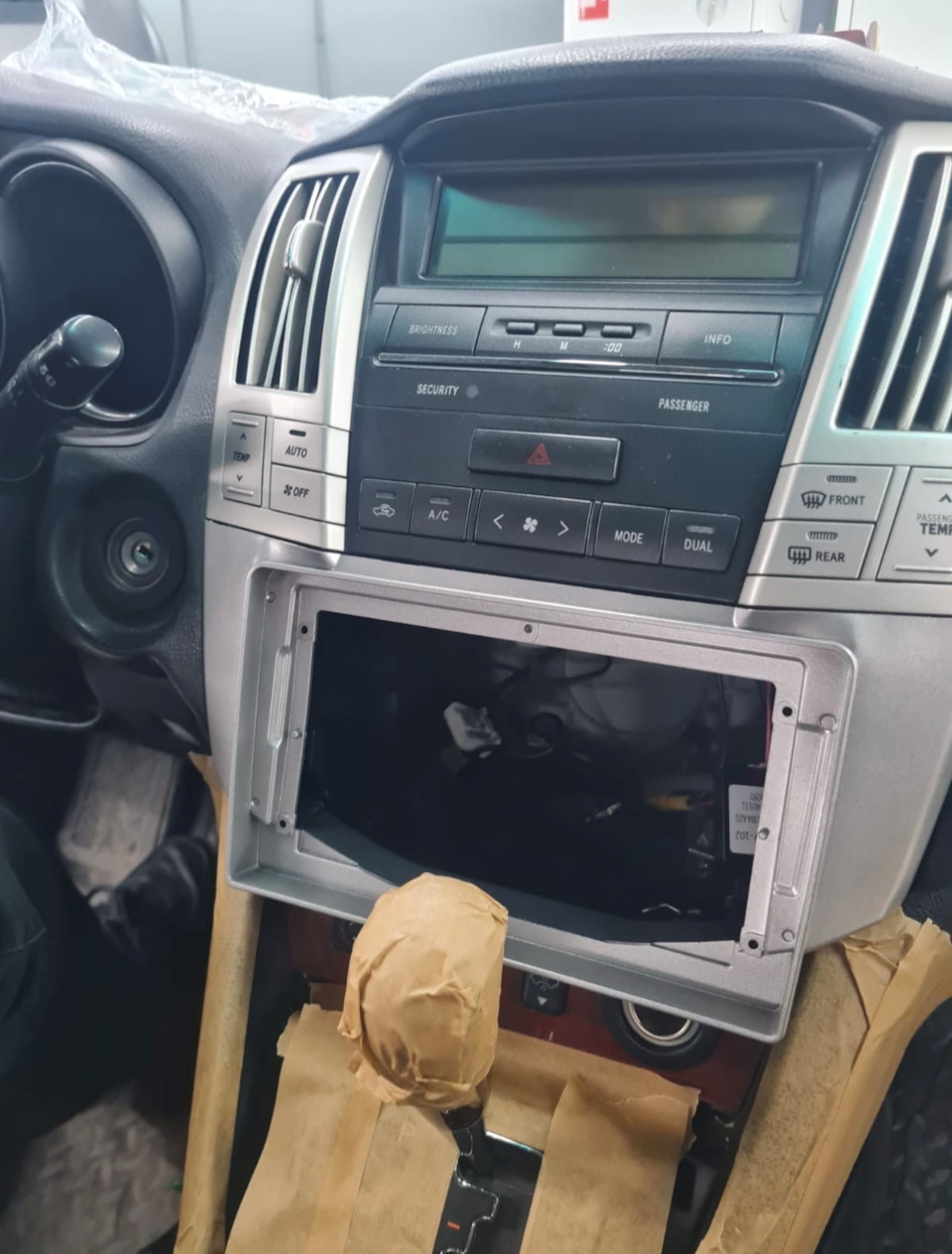 Фото в бортжурнале Lexus RX (2G)