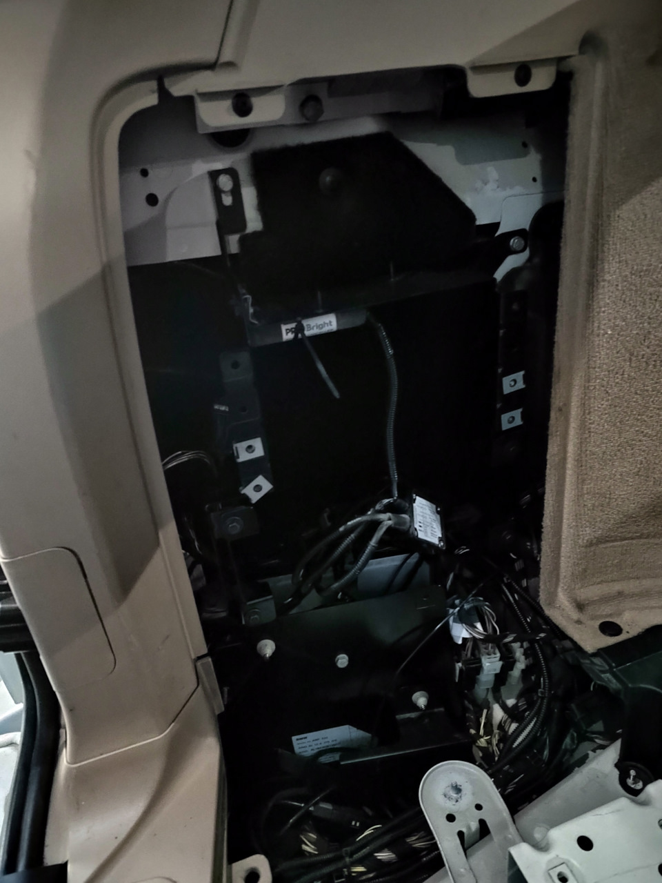 Фото в бортжурнале BMW X5 (E53)