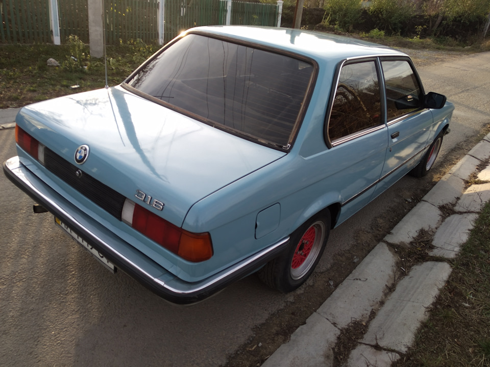 Фото в бортжурнале BMW 3 series (E21)