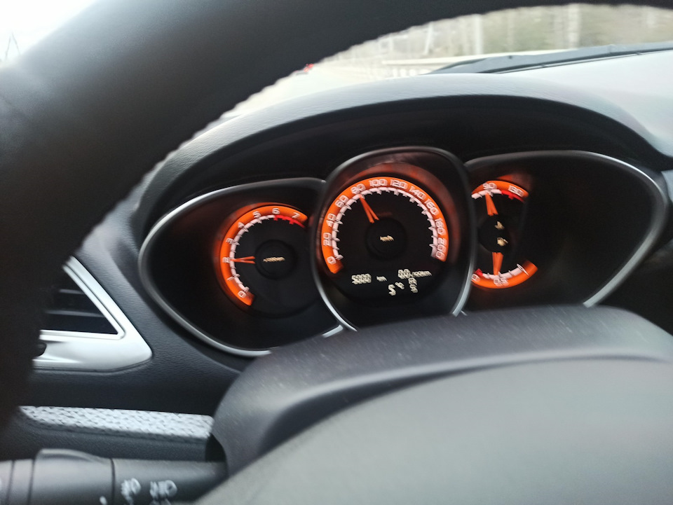 Фото в бортжурнале Lada Vesta SW Cross (1G)