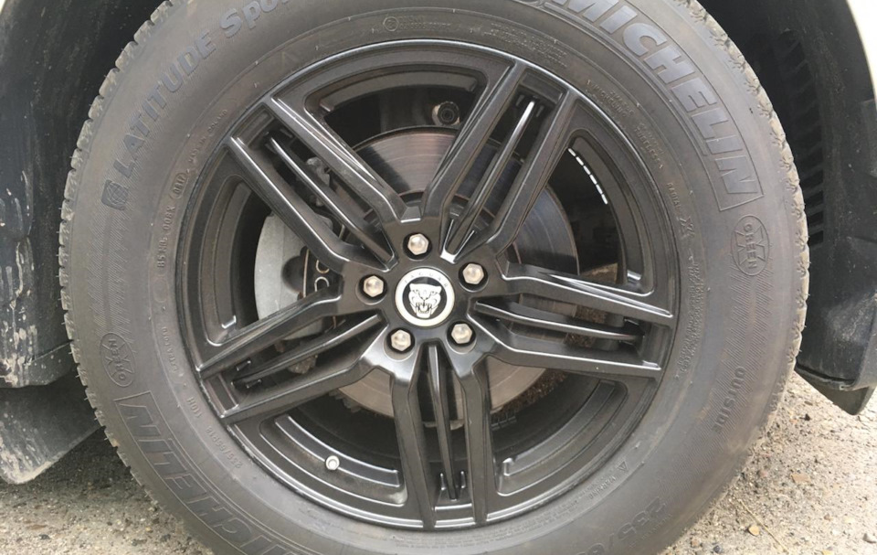Фото в бортжурнале Jaguar F-Pace