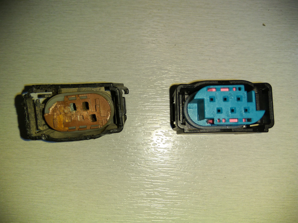 Photo from the logbook BMW 7 series (E65/E66)