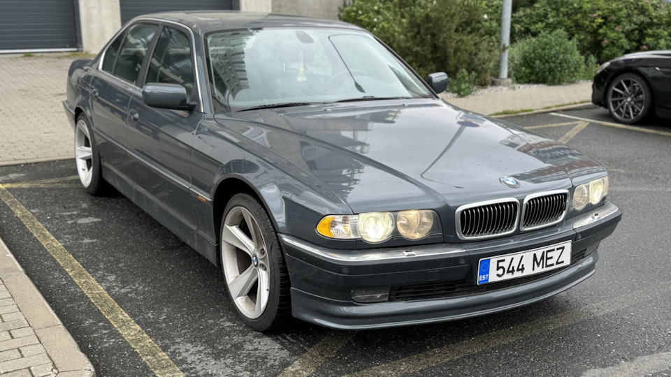 BMW 7 series 740D M67 V8