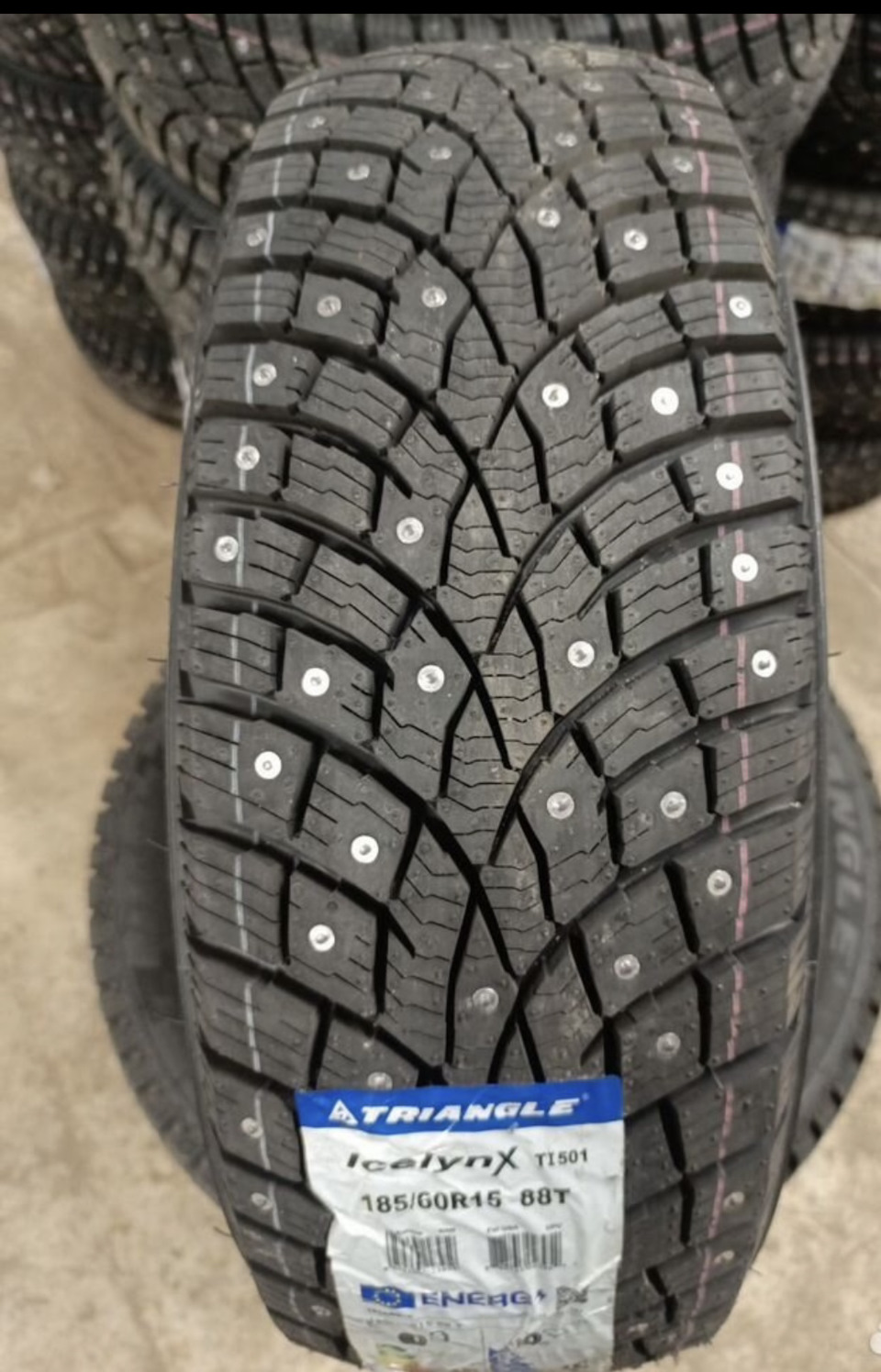 Triangle TI501 IceLynX Шины зимние 185/60 R15 88T — Lada Калина Универсал (2G). Запчасти на фото: Triangle TI501 IceLynX, Triangle TI501 IceLynX
