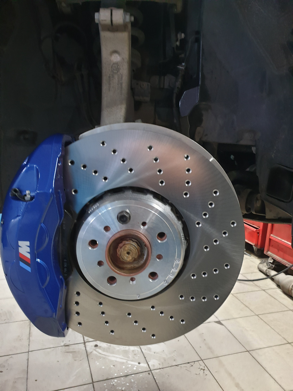 Фото в бортжурнале BMW X5 (F15)