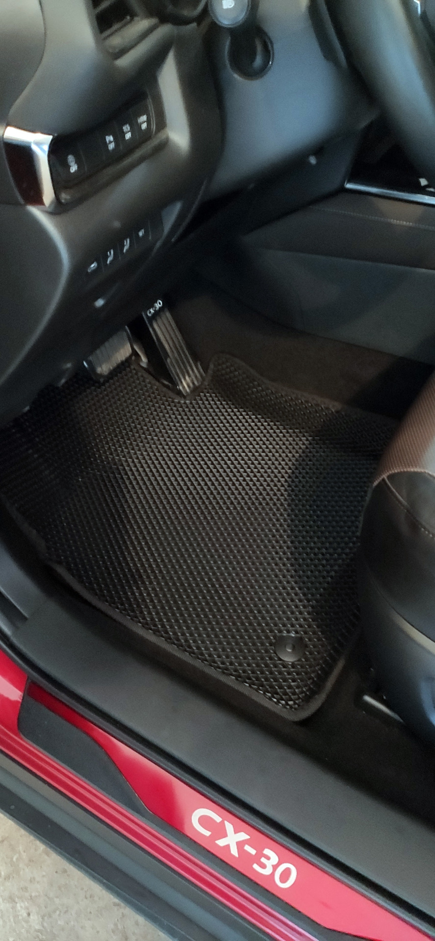 Фото в бортжурнале Mazda CX-30