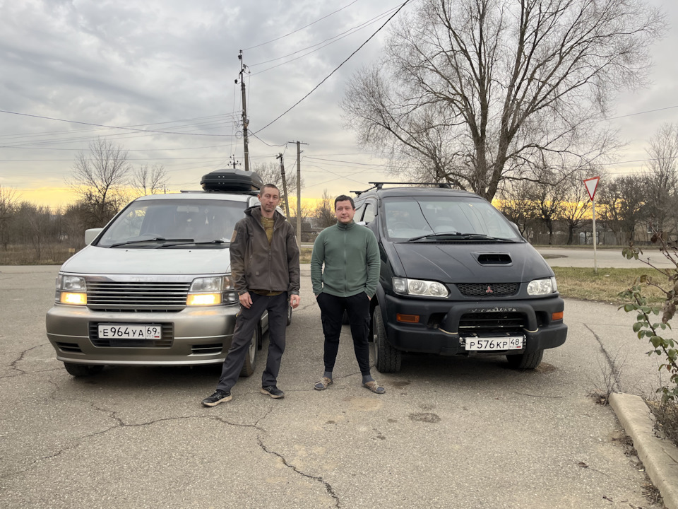 Где-то в Осетии — Mitsubishi Delica (L400)