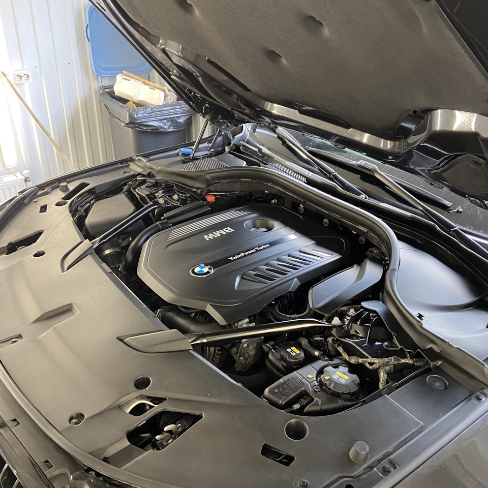 Фото в бортжурнале BMW 6 series GT