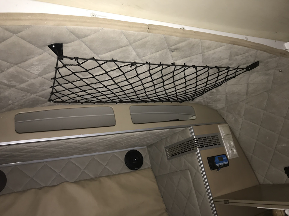 Фото в бортжурнале Volkswagen Transporter T3