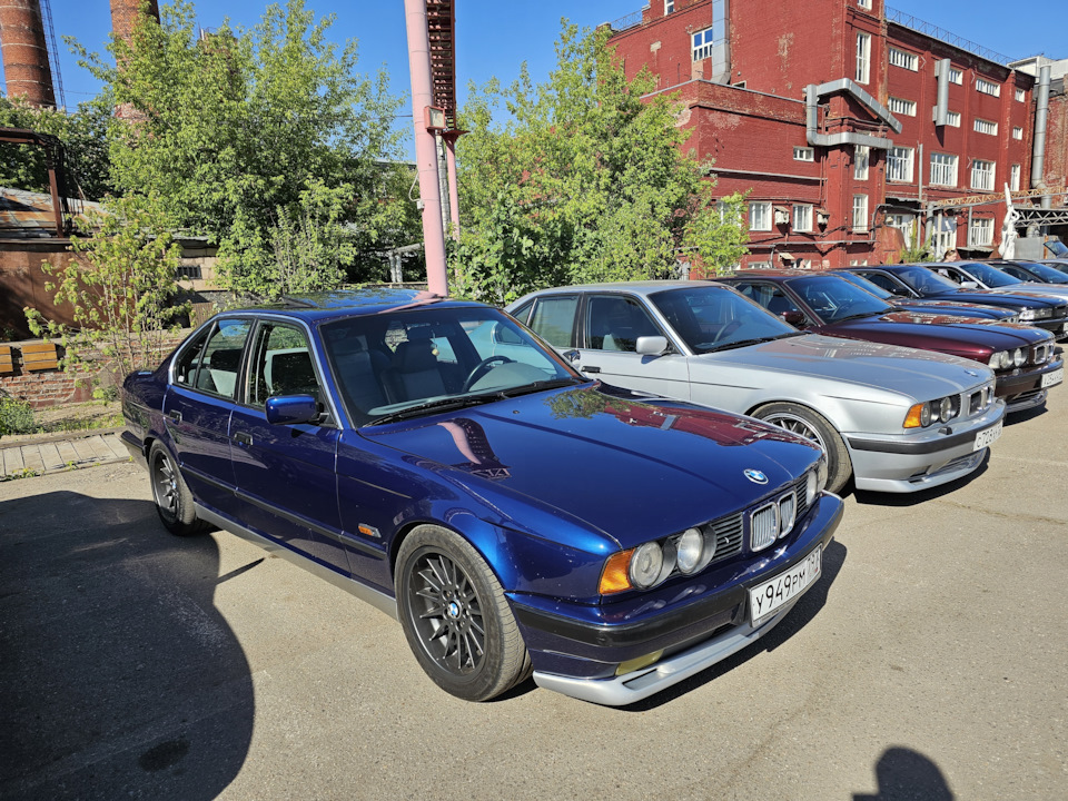 Photo from the logbook BMW 5 series (E60)