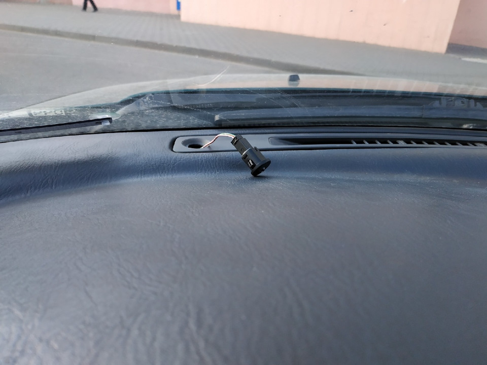 Photo from the logbook Nissan Primera Wagon (W11)