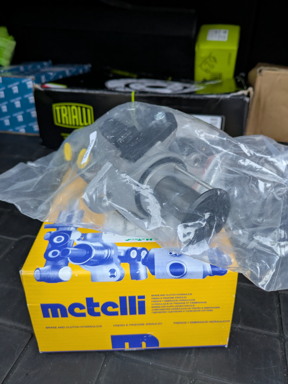 METELLI 051251 — обошелся в 8814р. При стоимости ориги в 30тр. — Skoda Kodiaq (1G). Запчасти на фото: 051251