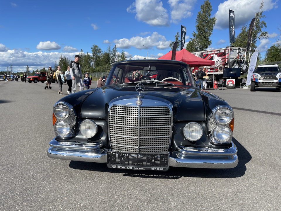 Фото в бортжурнале Lincoln Town Car II