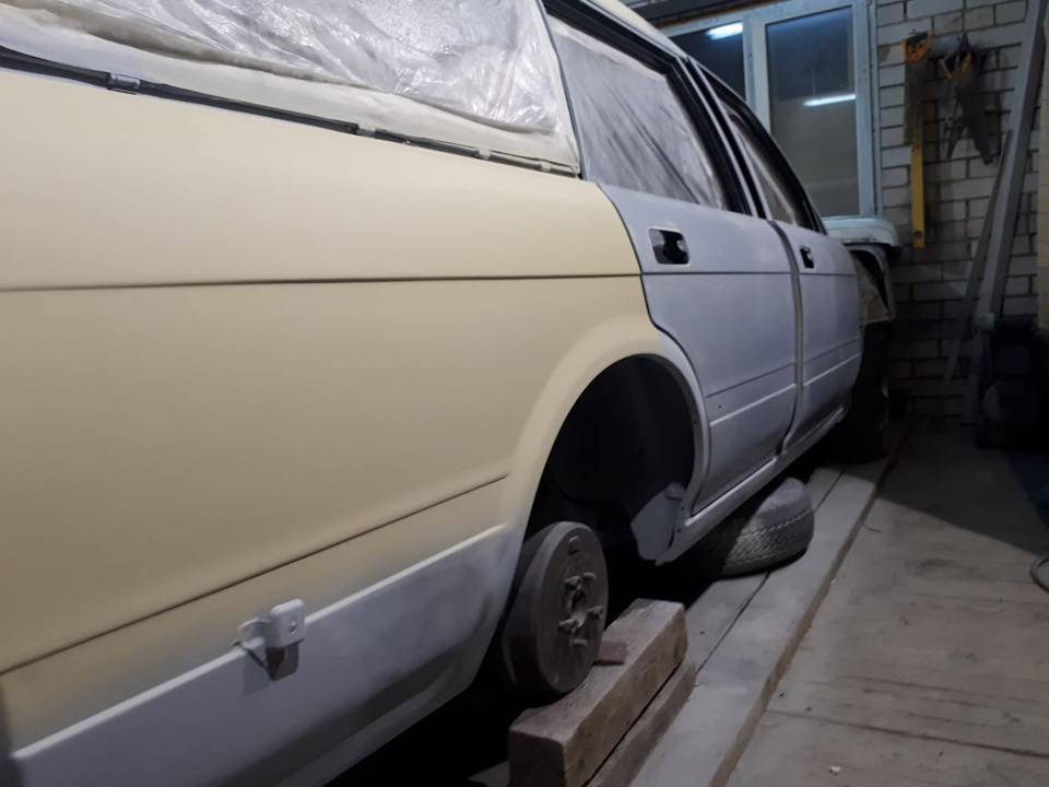 Фото в бортжурнале Toyota Crown Wagon (S130)