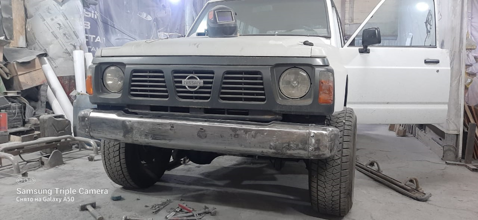 Photo from the logbook Nissan Patrol GR I (Y60)