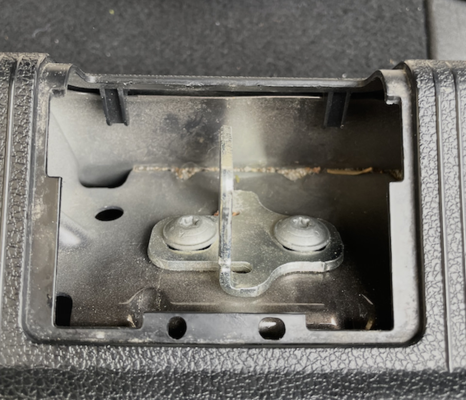 Фото в бортжурнале Mercedes-Benz C-Class (W204)