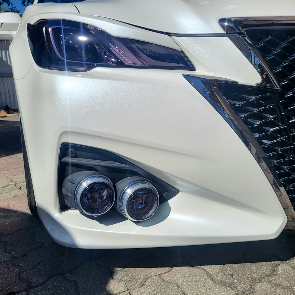 Фото в бортжурнале Toyota Crown Hybrid