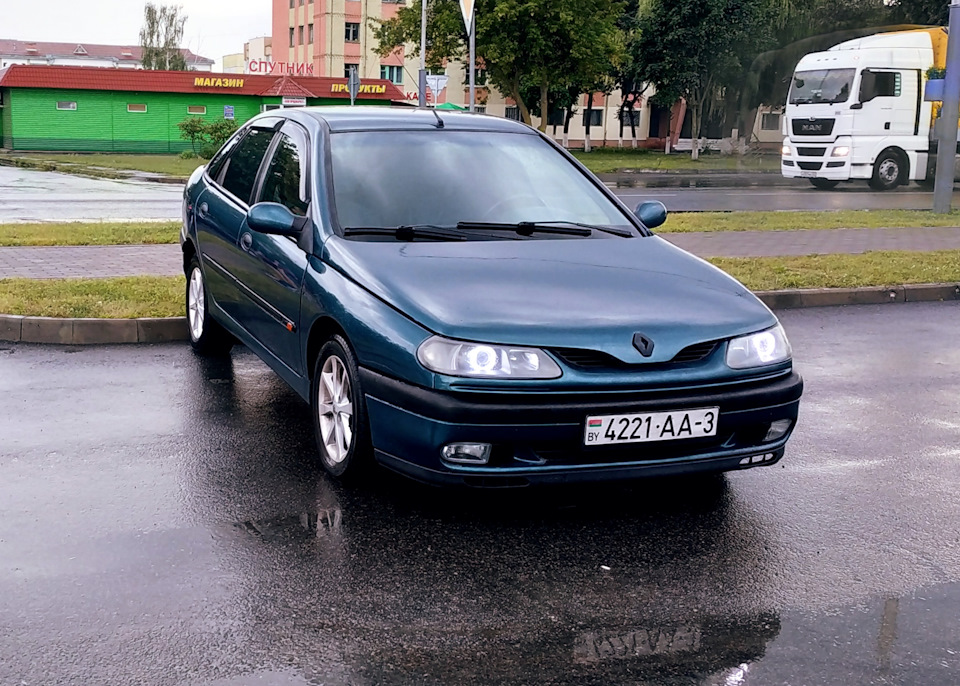 Фото в бортжурнале Renault Laguna I