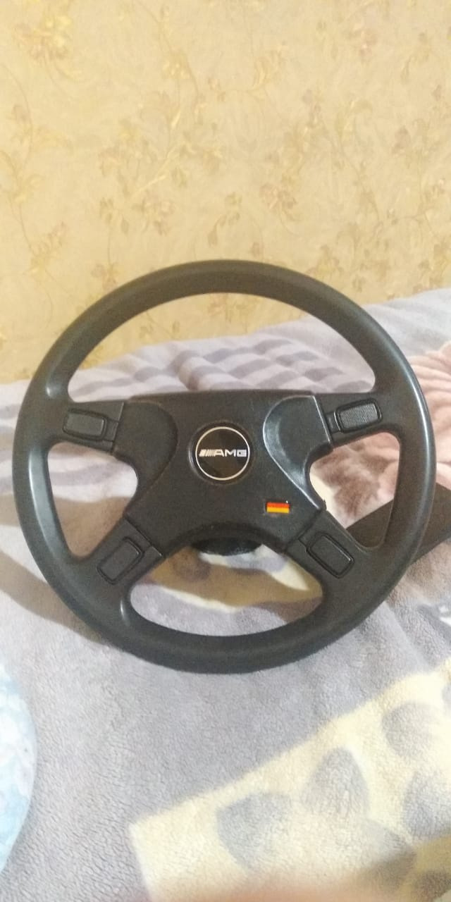 Ну вот он собственно и вклеян. — Mercedes-Benz 190 (W201)