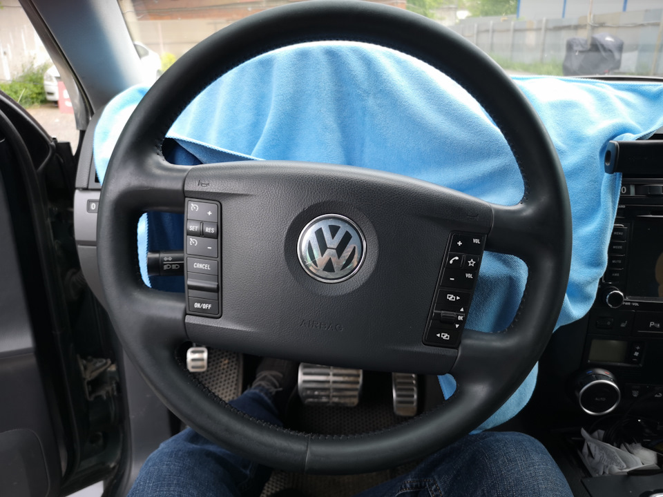 Фото в бортжурнале Volkswagen Touareg (1G)