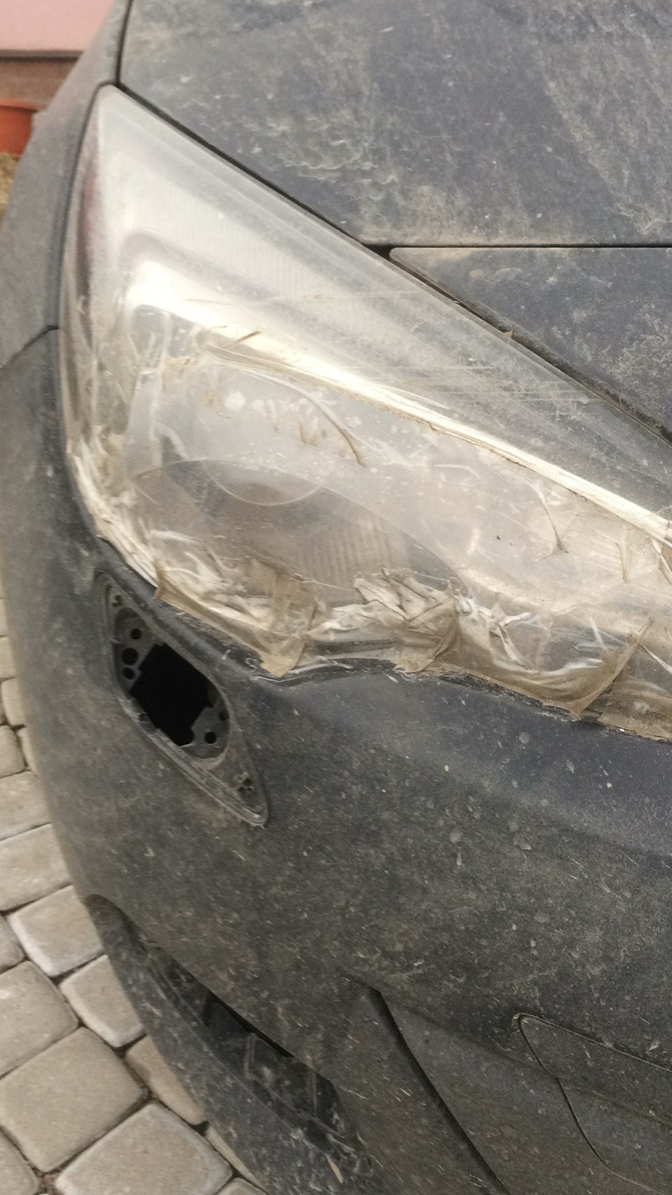 Фара после тюнинга скотчем :) — Opel Astra J