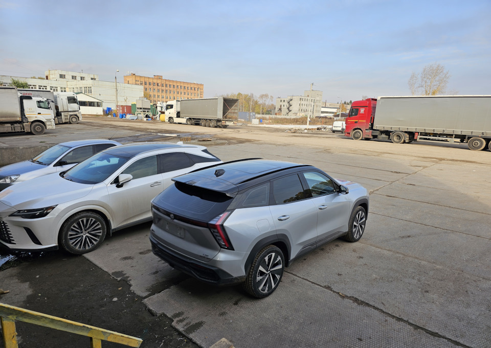 Фото в бортжурнале Geely Atlas (2G)
